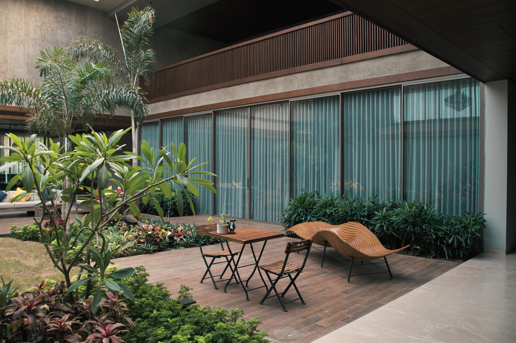 TWF louvred and mesh screens for shade and privacy
